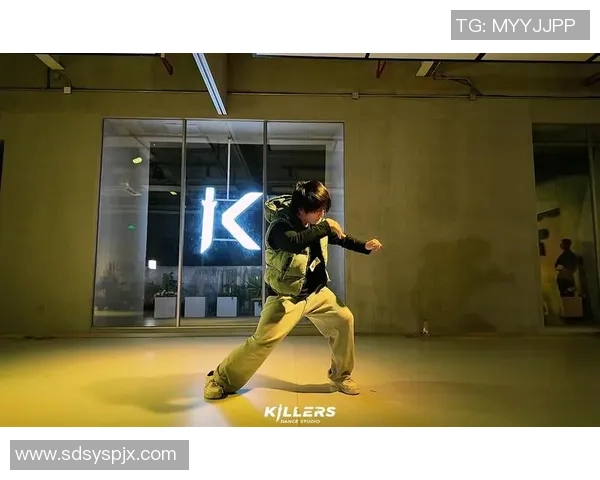 街舞纪实:记录广州街舞队的逆袭之旅 街舞纪实:记录广州街舞队的逆袭之旅