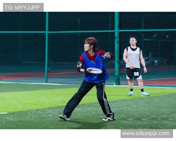 滑板精英赛点评：成都飞盘队的速度表现