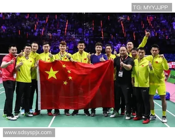 专业解读：成都羽毛球队的快攻打法